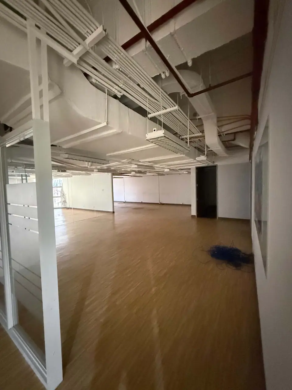 236 sqm Office for Lease, JMT Corporate Condominium